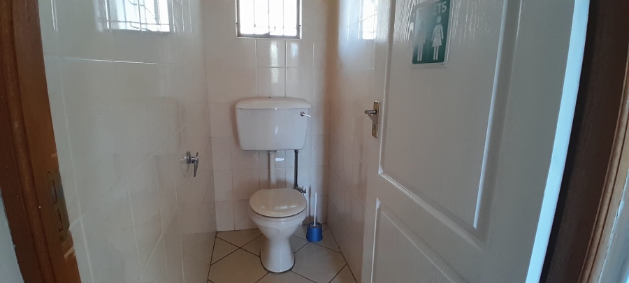 To Let Commercial Property for Rent in Dalindyebo Eastern Cape